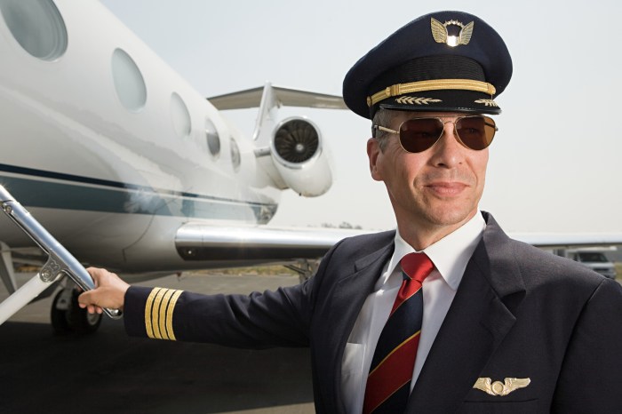 Hundreds Of Airline Pilots Are Suicidal Or Thinking About Self Harm
